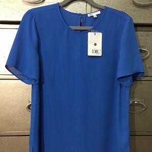 NWT DR2 SHORT SLEEVE BLOUSE